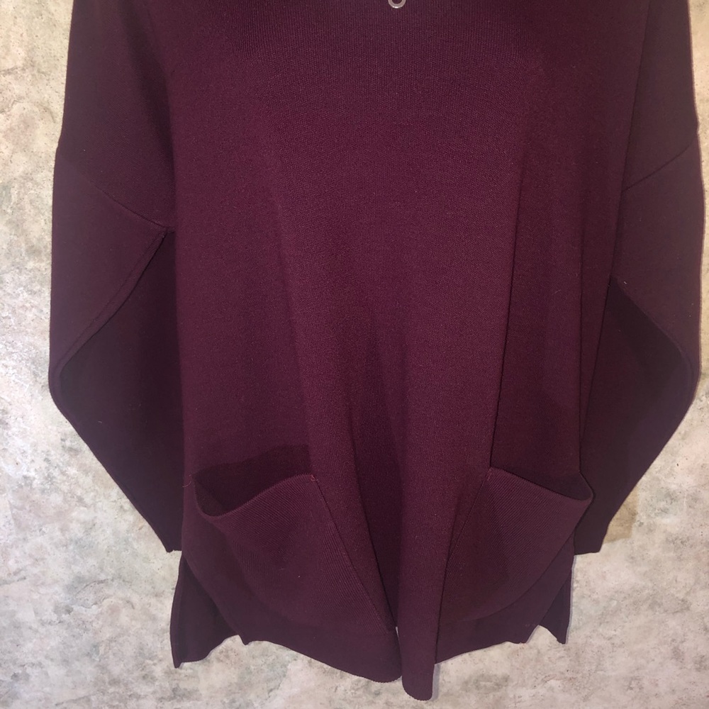 Karen Lessly 3/4 Sleeve Zipper-Collar Pocket Top - Picture 3 of 10